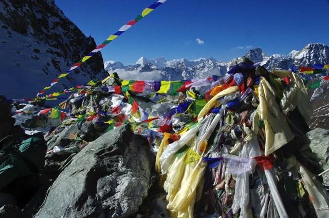 prayer flags at the pass